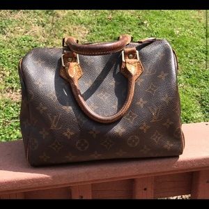Louis Vuitton Speedy 25